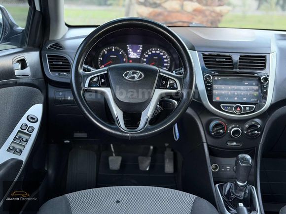 HYUNDAİ ACCENT BLUE 1.6 CRDİ 2014 CAM GİBİ TEMİZLİKTE