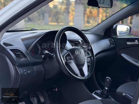 HYUNDAİ ACCENT BLUE 1.6 CRDİ 2014 CAM GİBİ TEMİZLİKTE