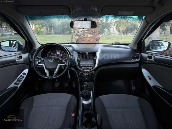HYUNDAİ ACCENT BLUE 1.6 CRDİ 2014 CAM GİBİ TEMİZLİKTE