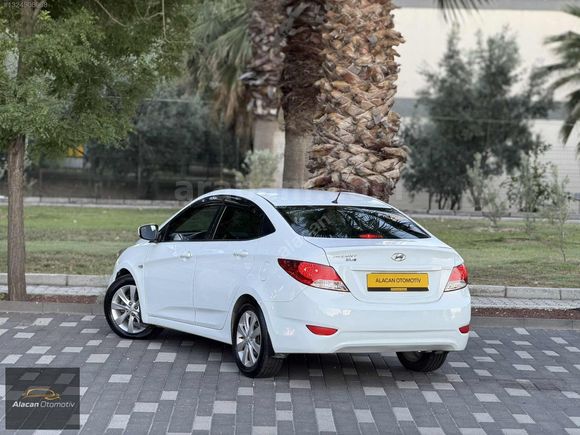 HYUNDAİ ACCENT BLUE 1.6 CRDİ 2014 CAM GİBİ TEMİZLİKTE
