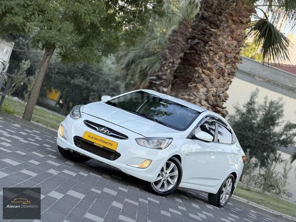 HYUNDAİ ACCENT BLUE 1.6 CRDİ 2014 CAM GİBİ TEMİZLİKTE
