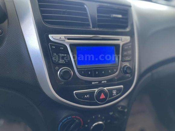 TOMBAŞ AUTO'DAN 2012 HYUNDAİ 1.6 CRDİ MODE PLUS