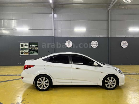 2017 Hyundai Accent Blue/1.6DİZEL OTOMATİK/155BİN KM/BAKIMLI