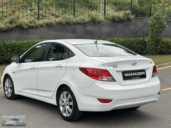 2015 Hyundai Accent Blue 1.6 CRDi | Otomatik | Mode Plus |