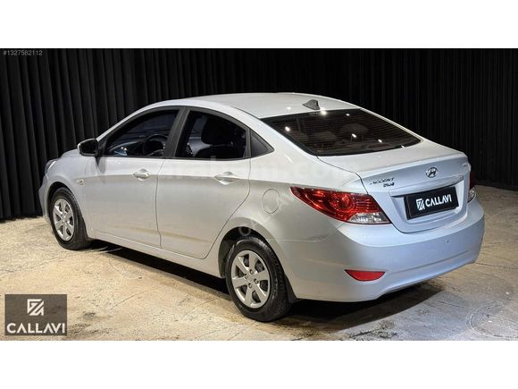 2013 HYUNDAİ ACCENT BLUE 1.6 CRDI MODE PLUS 140.000 KM GERİGÖRÜŞ