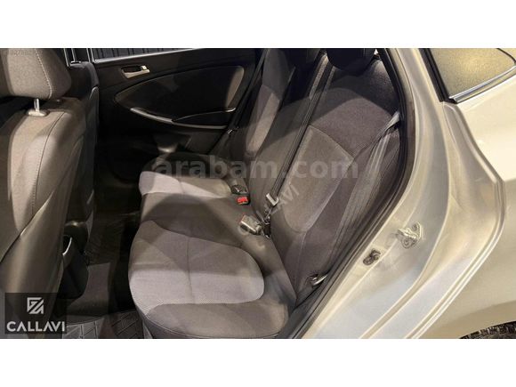 2013 HYUNDAİ ACCENT BLUE 1.6 CRDI MODE PLUS 140.000 KM GERİGÖRÜŞ