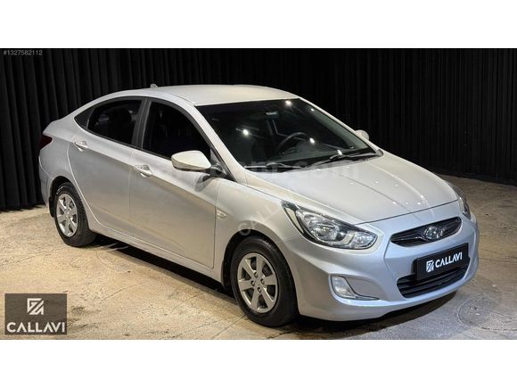 2013 HYUNDAİ ACCENT BLUE 1.6 CRDI MODE PLUS 140.000 KM GERİGÖRÜŞ
