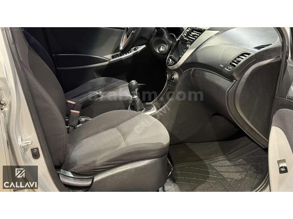 2013 HYUNDAİ ACCENT BLUE 1.6 CRDI MODE PLUS 140.000 KM GERİGÖRÜŞ