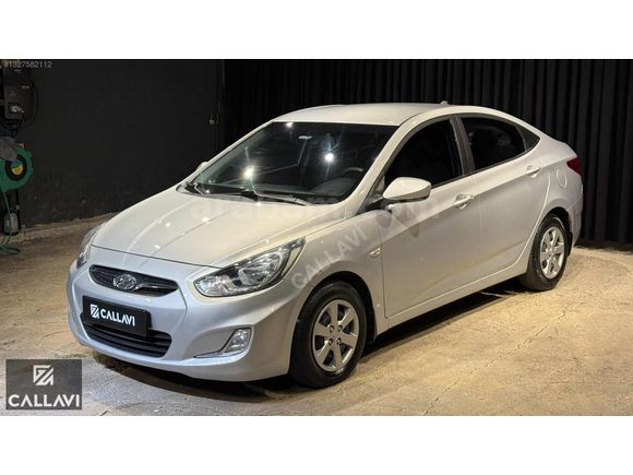 2013 HYUNDAİ ACCENT BLUE 1.6 CRDI MODE PLUS 140.000 KM GERİGÖRÜŞ