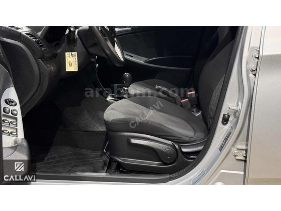 2013 HYUNDAİ ACCENT BLUE 1.6 CRDI MODE PLUS 140.000 KM GERİGÖRÜŞ