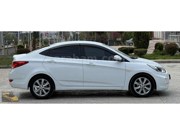 2016 MODEL 1.6 DİZEL OTOMATİK MODE PLUS HYUNDAİ ACCENT BLUE