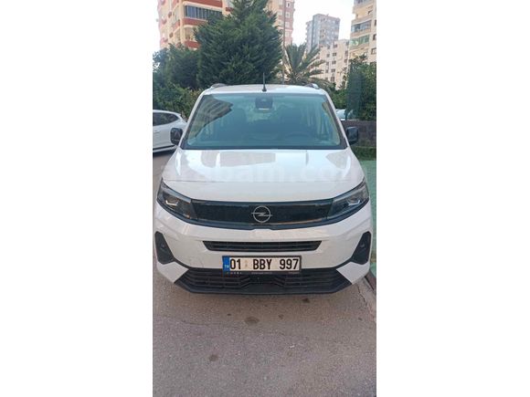 Galeriden Opel Combo 1.5 CDTI Essential 2025 Model Adana