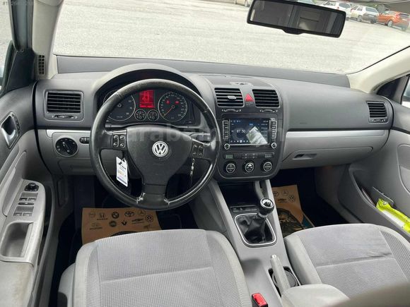 DEĞİŞENSİZ 2007 JETTA