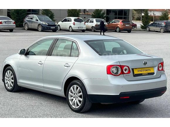 DEĞİŞENSİZ 2007 JETTA