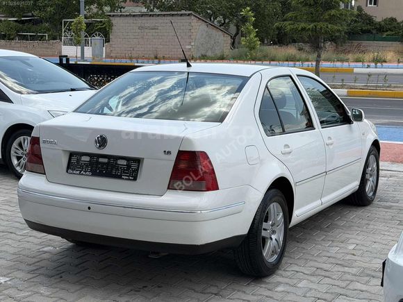 Hatasız 2004 Vw Bora 1.6 Pacific Otomotik Geri Görüş Benzin&lpg