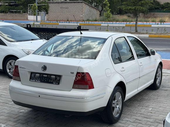 Hatasız 2004 Vw Bora 1.6 Pacific Otomotik Geri Görüş Benzin&lpg