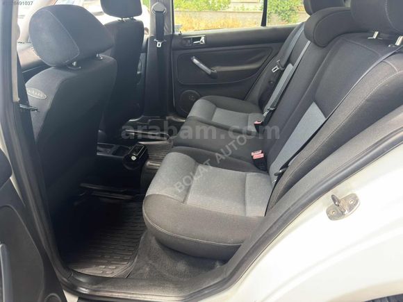 Hatasız 2004 Vw Bora 1.6 Pacific Otomotik Geri Görüş Benzin&lpg