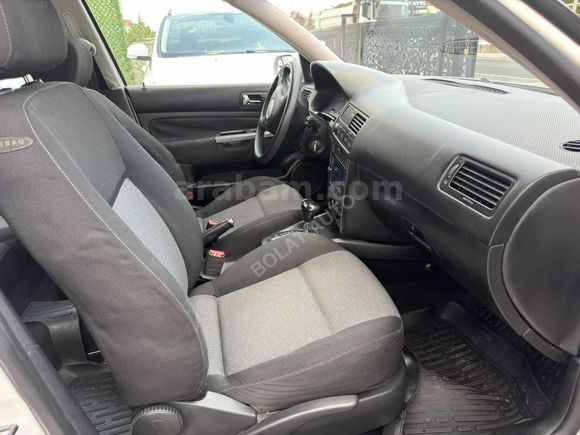 Hatasız 2004 Vw Bora 1.6 Pacific Otomotik Geri Görüş Benzin&lpg