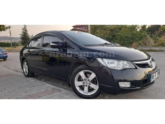Sahibinden Honda Civic 1.6i VTEC Premium 2008 Model