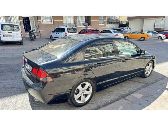 Sahibinden Honda Civic 1.6i VTEC Premium 2011 Model 