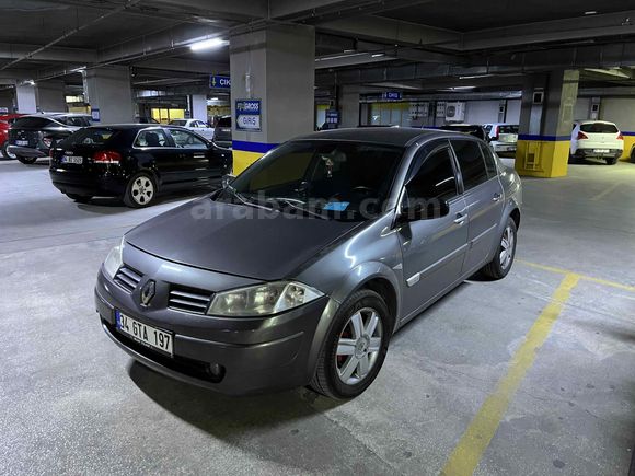 Sahibinden Renault Megane 1.6  SEDAN Dynamique 2005 Model 