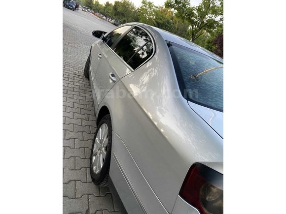 EKSPERLİ DEĞIŞENSIZ CAM MİSALİ PASSAT