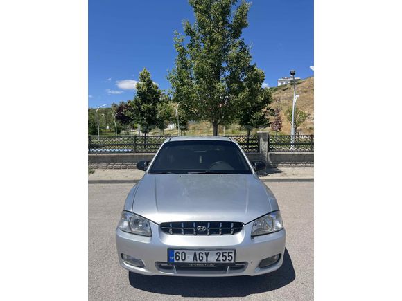 Klima 4cam otm. Accent 1.3 LX 2002 Model 