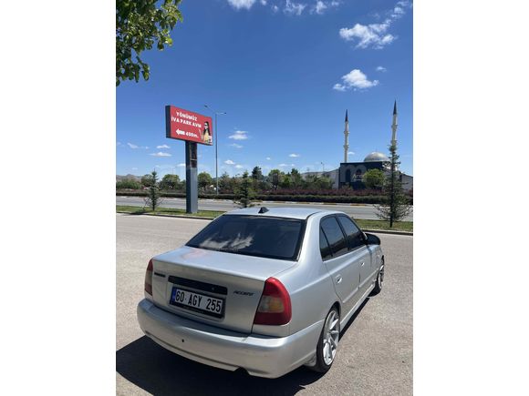 Klima 4cam otm. Accent 1.3 LX 2002 Model 