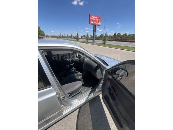 Klima 4cam otm. Accent 1.3 LX 2002 Model 