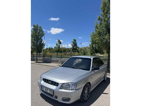 Klima 4cam otm. Accent 1.3 LX 2002 Model 