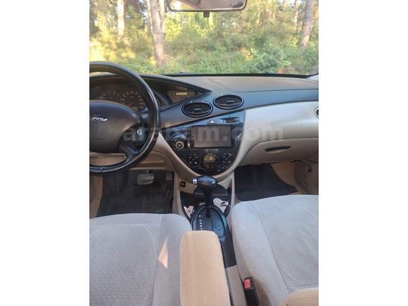 Sahibinden Ford Focus 1.6 Ghia 2004 Model