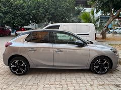 İLK SAHİBİNDEN 2022 ÇIKIŞLI 130HP EAT8 - CAM TAVAN - YENİ TRİGER