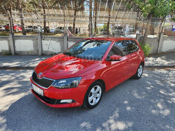 Sahibinden Skoda Fabia 1.2 TSI Style 2015 Model
