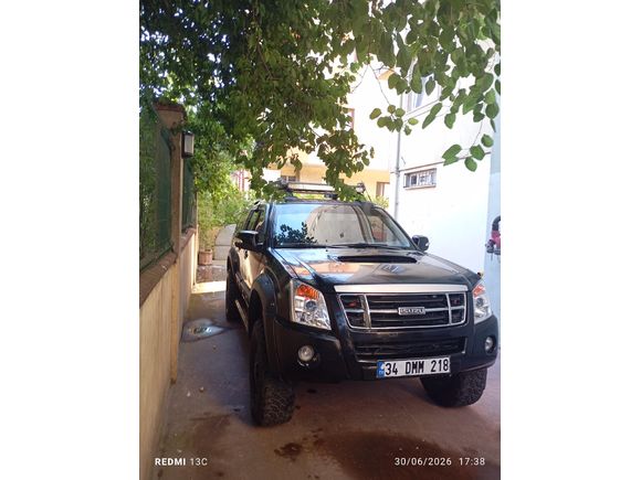 Sahibinden Isuzu D-Max 3.0 D 4x4 2008 Model