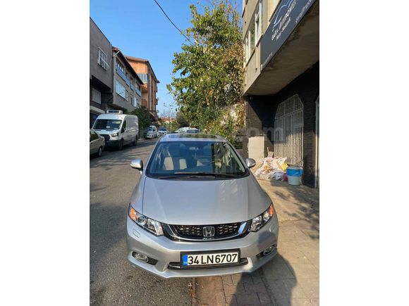 İHTİYAR SONUNDA ARABAYI SATIYOR  KAÇMAZ