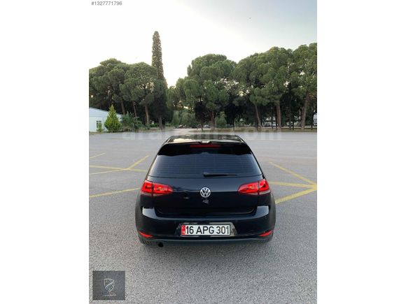 BİNİCİDEN TERTEMİZ BAKIMLI 2013 GOLF 7 Araç İzmir dedir