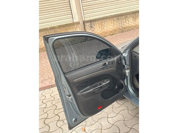 UĞUR MOTORS DAN Skoda Octavia 1.6 Elegance 2005 Model Konya