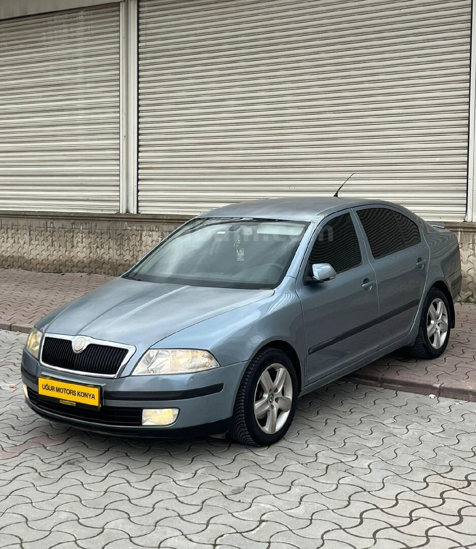 Galeriden Skoda Octavia 1.6 Elegance 2005 Model Konya 378.000 km Gri (titanyum) 4