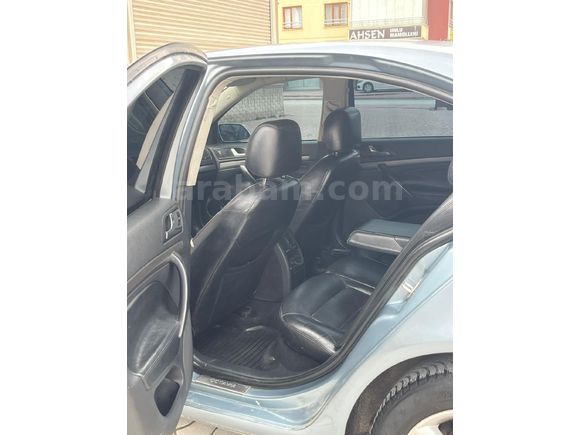 UĞUR MOTORS DAN Skoda Octavia 1.6 Elegance 2005 Model Konya