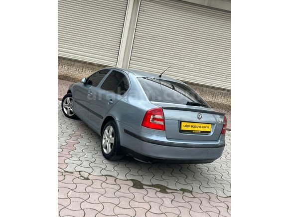UĞUR MOTORS DAN Skoda Octavia 1.6 Elegance 2005 Model Konya