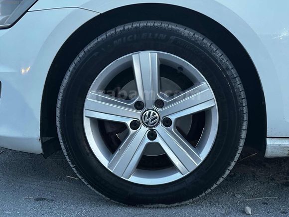 İKAY AUTO'DAN TEMİZ GOLF 7