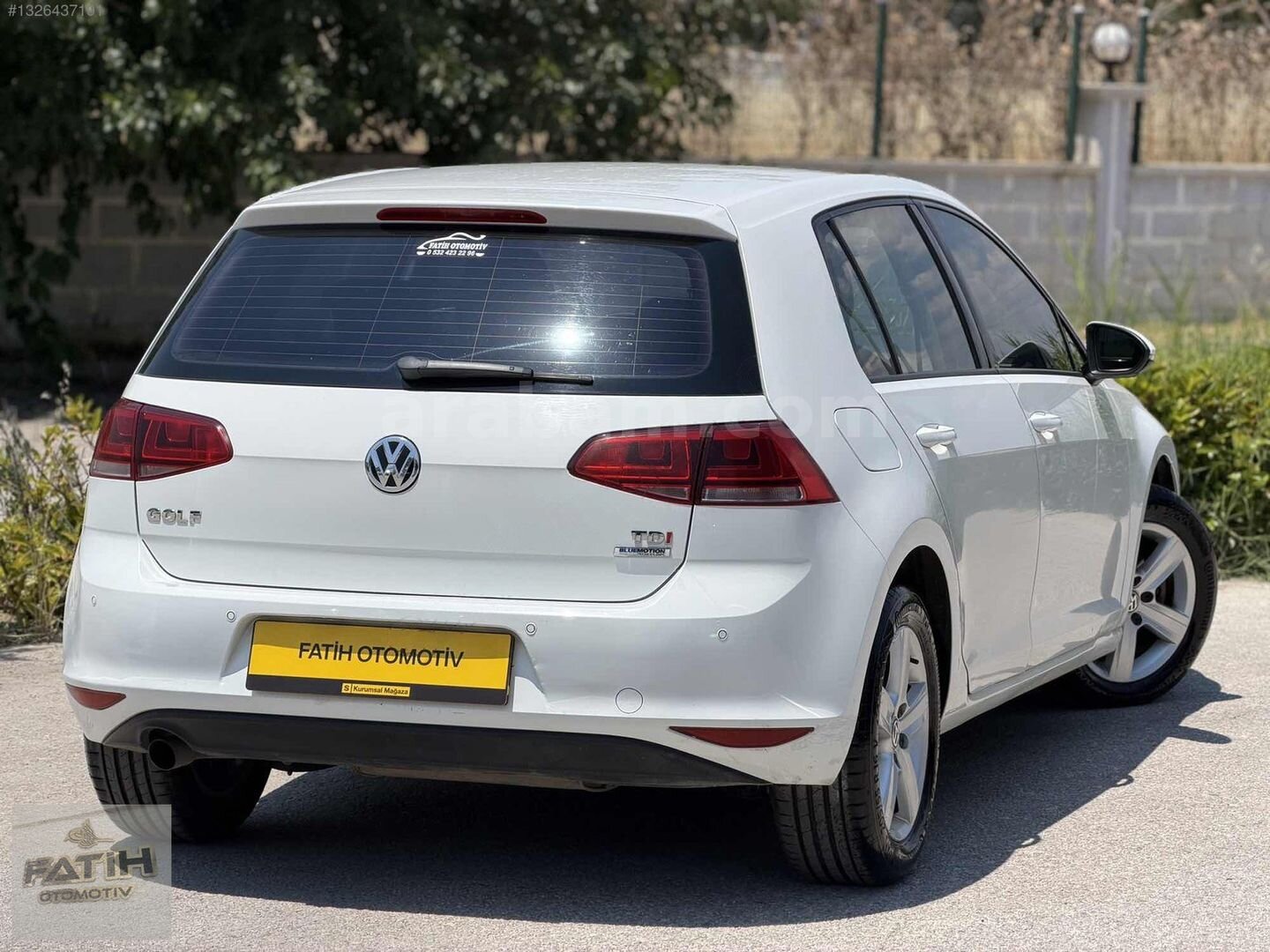 Galeriden Volkswagen Golf 1.6 TDi BlueMotion Comfortline 2015 Model Denizli 198.000 km Beyaz 4