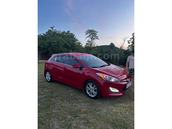 Sahibinden Hyundai i30 1.6 CRDi Style 2014 Model