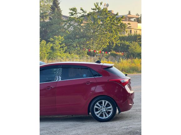 Sahibinden Hyundai i30 1.6 CRDi Style 2014 Model