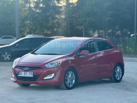 Sahibinden Hyundai i30 1.6 CRDi Style 2014 Model