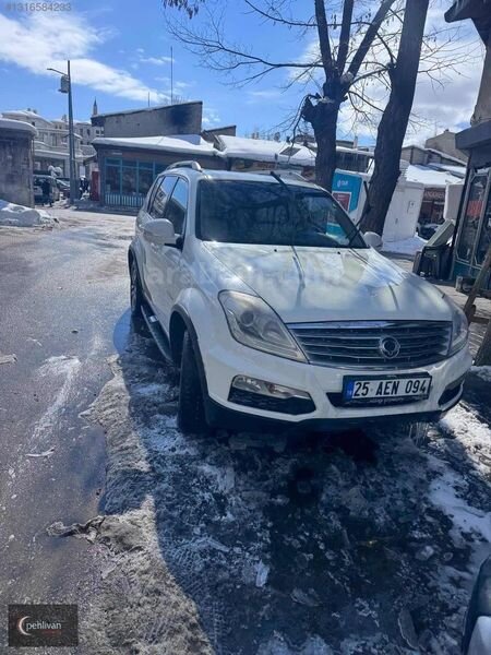 Galeriden KGM SsangYong Rexton 2.0 e-XDI W 4x4 Limited 2014 Model Erzurum 220.000 km Beyaz