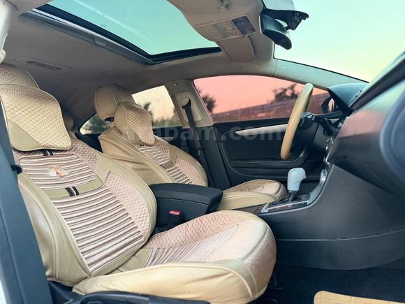 VW CC CAM TAVAN DİZEL OTOMATİK