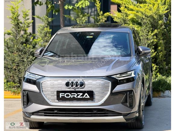 FORZA AUTO 2024 AUDİ Q4 E-TRON 55 QUATTRO 28KM BOYASIZ İÇİ TABA