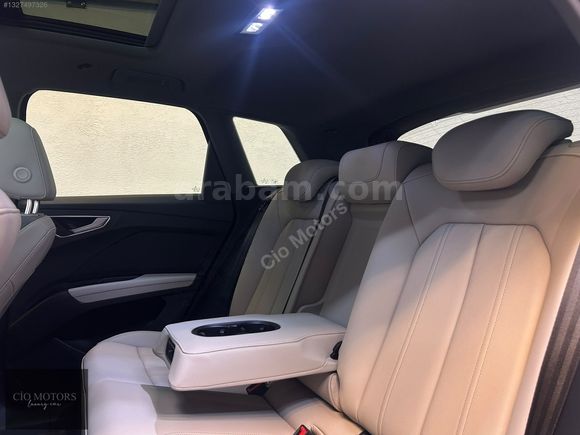 -CİO MOTORS-Q4 55 E-TRON QUATRRO-GECE PAKETİ-21J-KEYLESS GO-