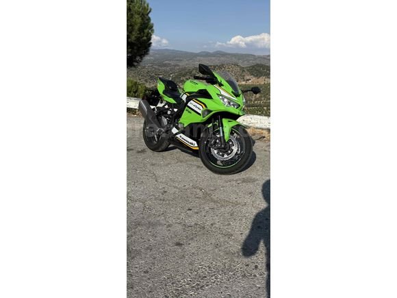 Sahibinden Kawasaki Ninja ZX-4RR 2024 Model Aydın 6.001 KM Yeşil